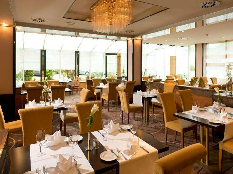 Hotel Leonardo Bonn Airport 4*