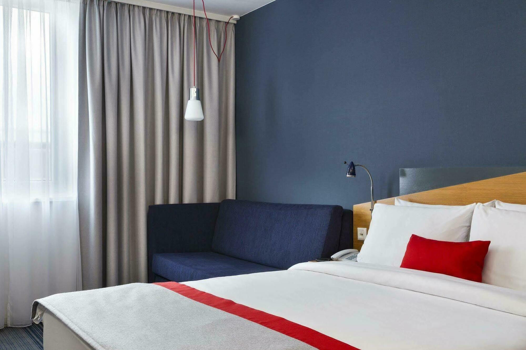 Express Muelheim By Ihg 3*
