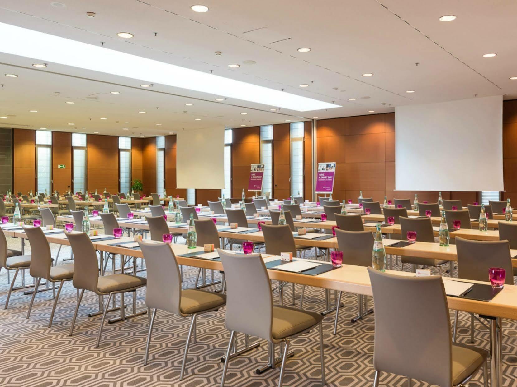 Ameron Regent Hotel