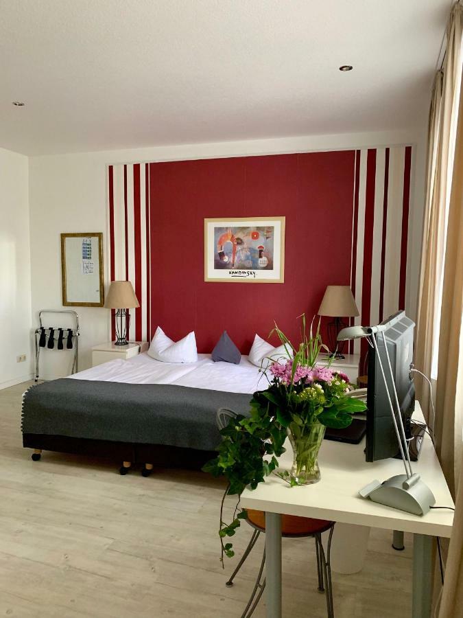 Art Hotel 3*