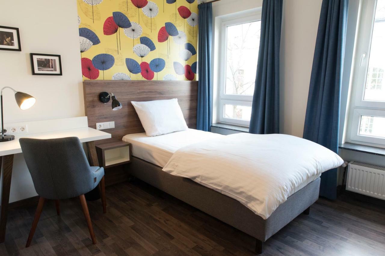 Koncept Zum Kostbaren Blut - Contactless Check-in Hotel Keulen