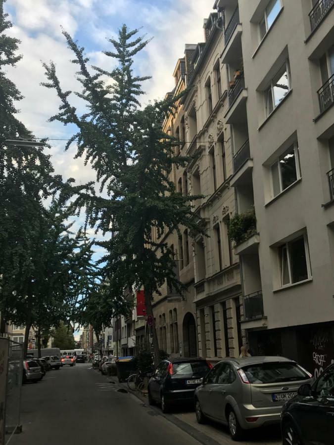 In Der Yogaschule Cologne