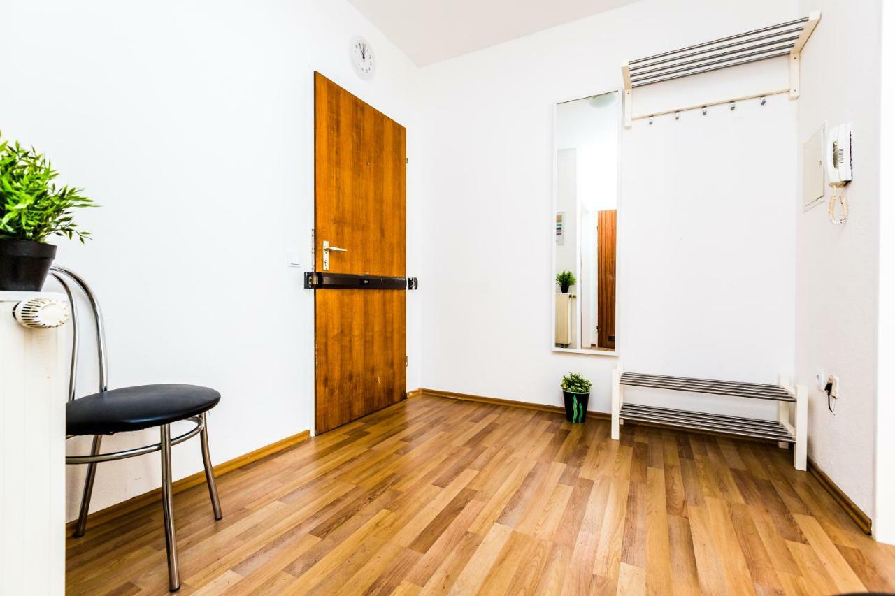 Apartament Workers Am Wiener Platz *
