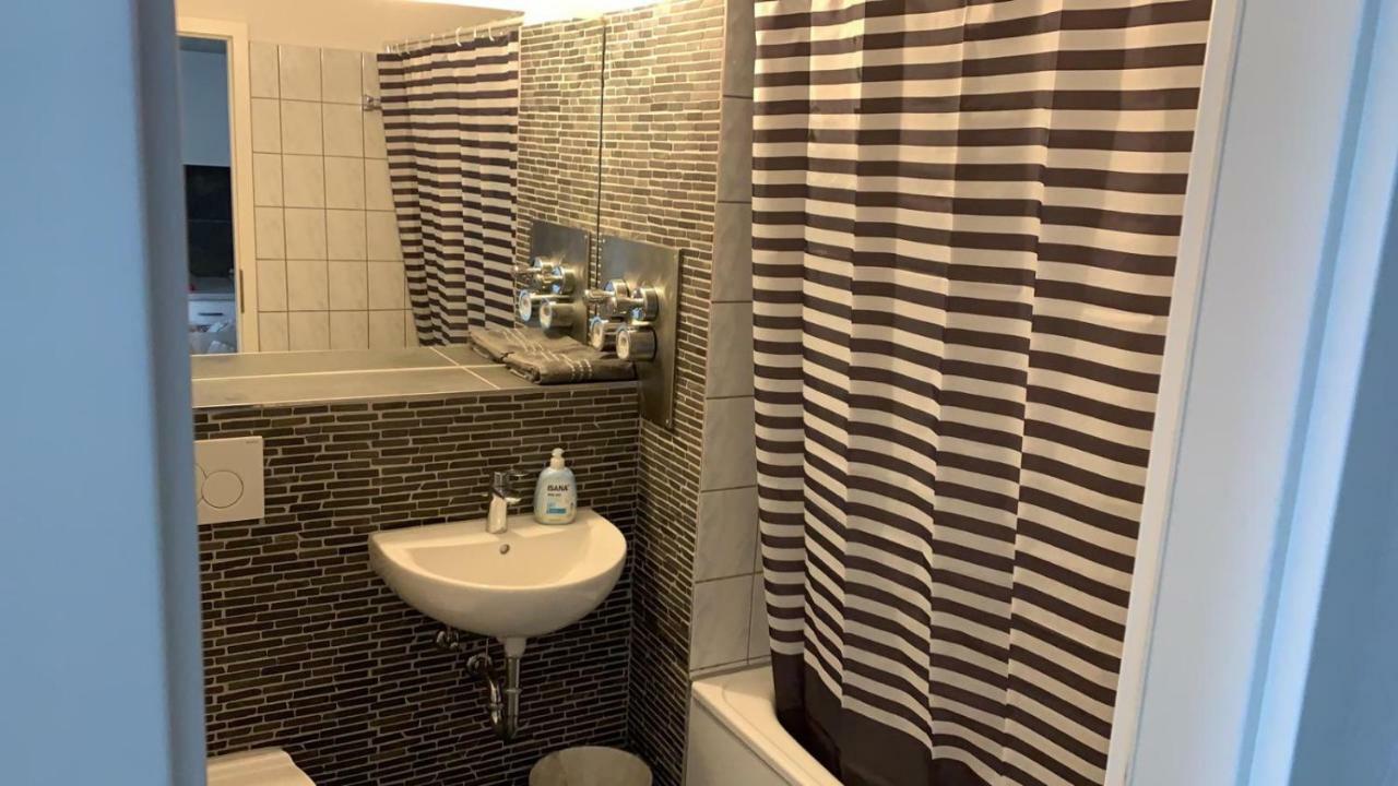 Fewo Koeln Apartament