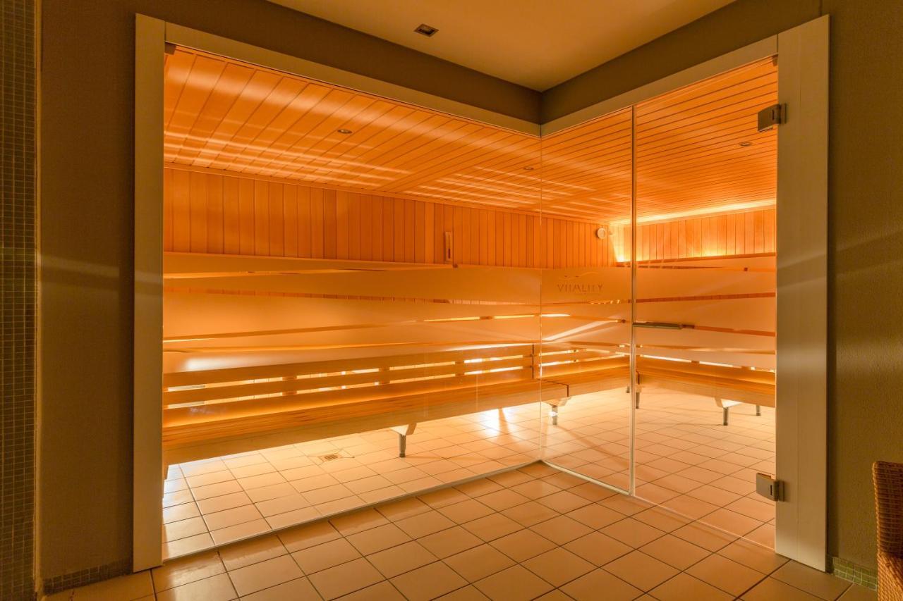 Ameron Regent Hotel 4*