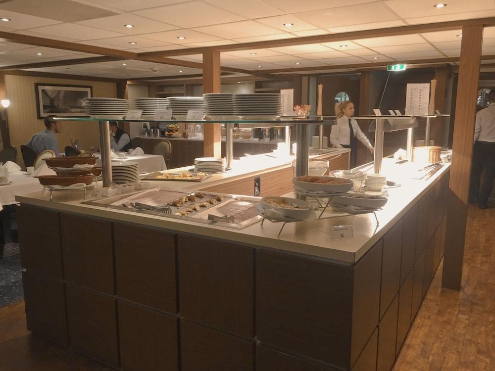 Botel Select Ms Charles Dickens - 5*