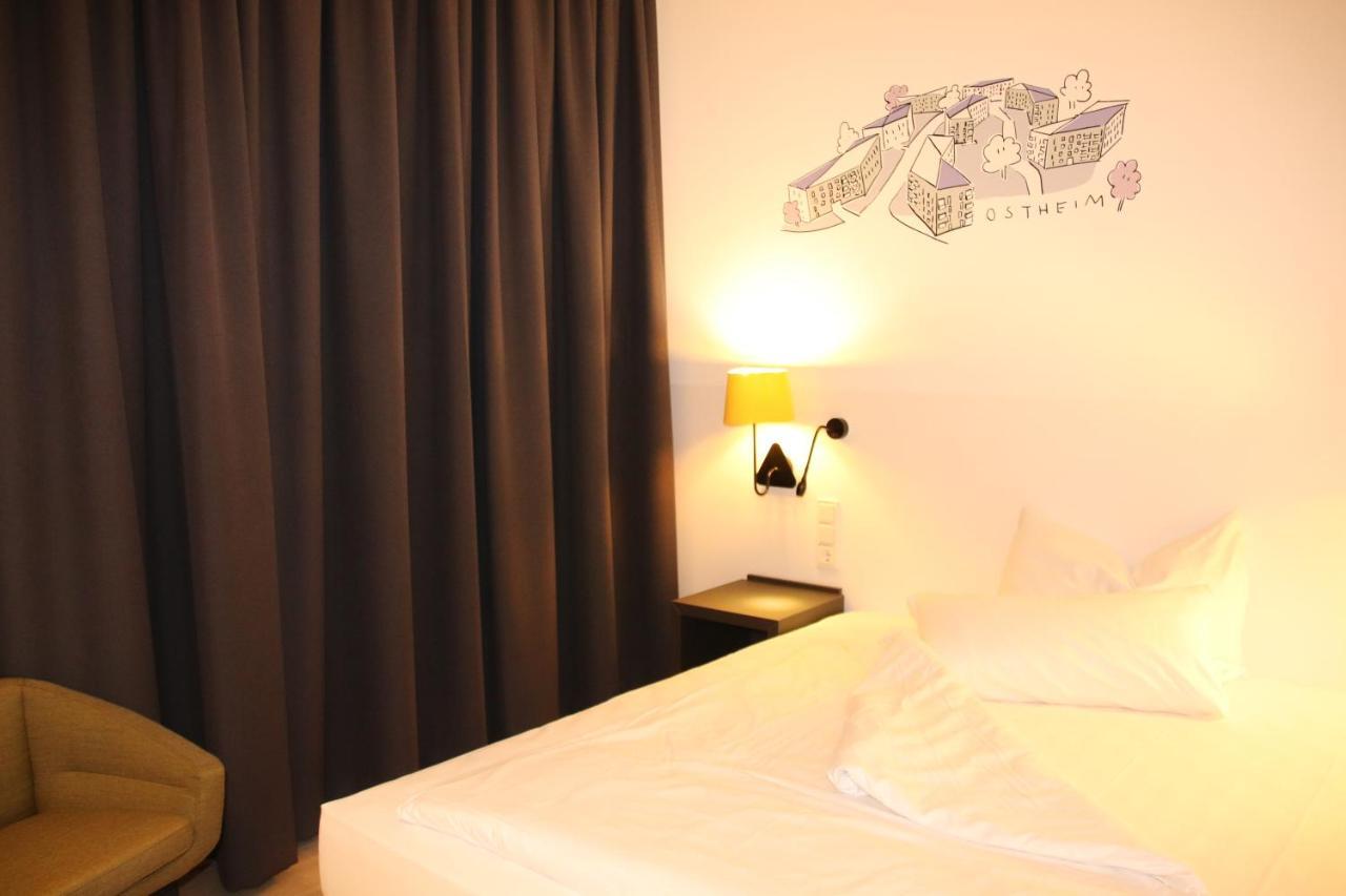 Hotel Im Leskanpark 3*