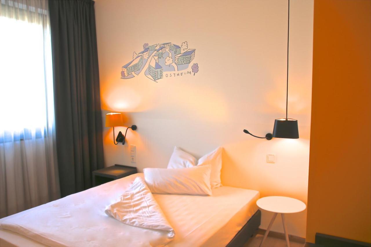 Im Leskanpark Hotel Cologne