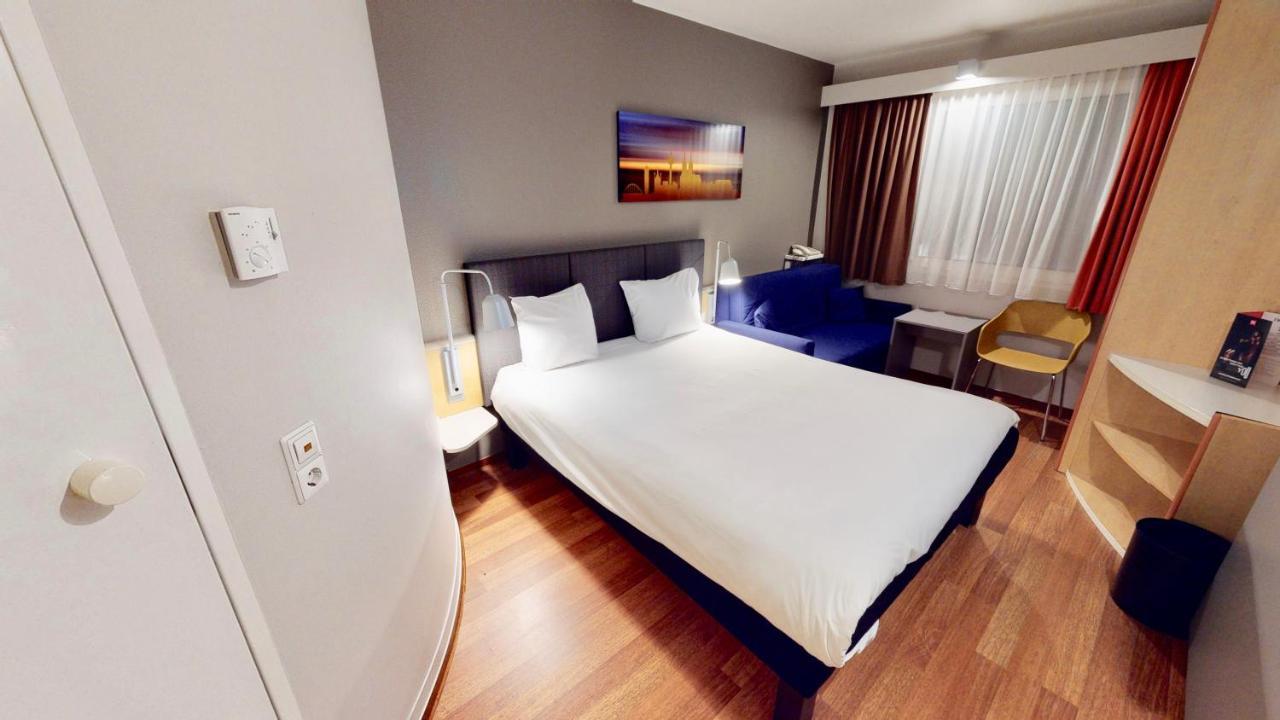 Hotel Ibis Koeln Airport