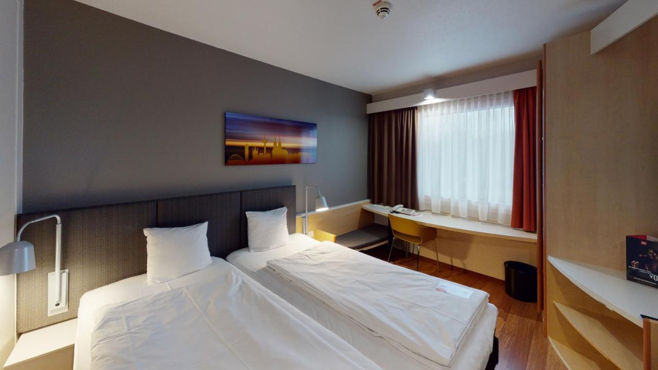 Hotel Ibis Koeln Airport