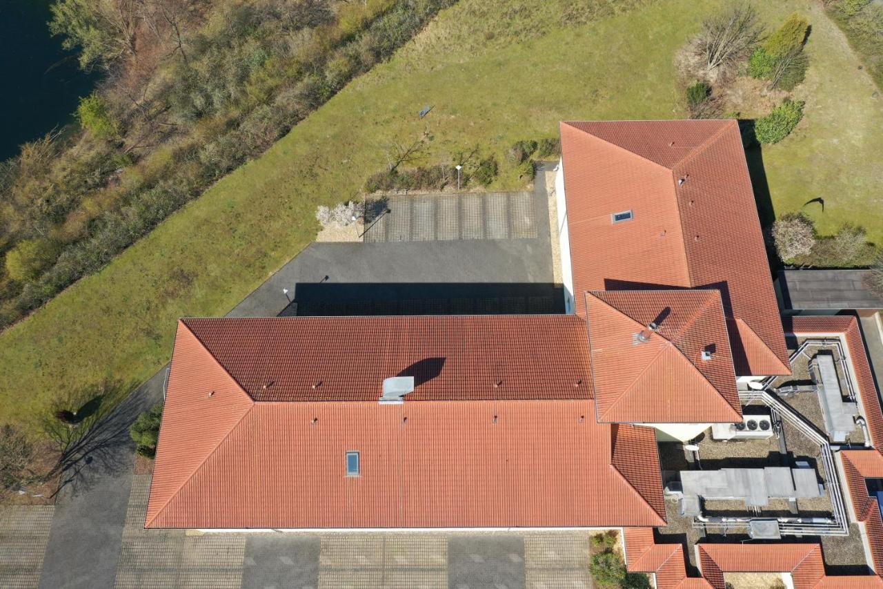 Ibis Koeln Airport Hotel