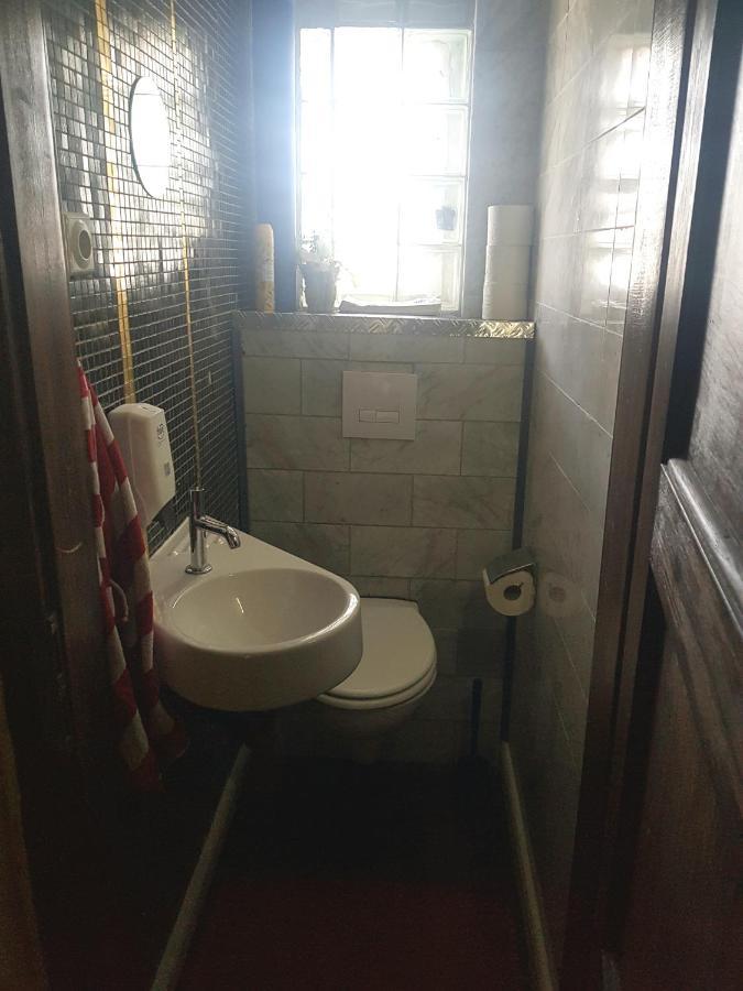 Stayincologne Bed & Breakfast 2*