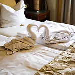 Royal Inn