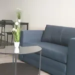 Shiva\'S Cityaparthotel