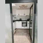 Wunderschoene Sanierte Wohnung Vor Den Toren Koelns