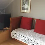 Dachstudio Mit Bad Und Terasse