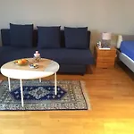 Dachstudio Mit Bad Und Terasse