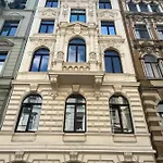 Luxury Gemuetliche Wohnung In Eigelstein Koeln
