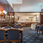 Hotel Leonet