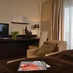 Hotel Friends