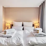 Park Avenue - Design Apartment Friesenstrasse - 4 Pers - Wlan - Netflix - 65 Zoll Tv