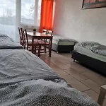 Workers-Sleep-Station