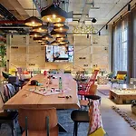 Moxy Cologne Muelheim