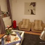 27 Qm Komfort Apartment