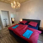 Studio 50 Qm Zentral In Domnaehe