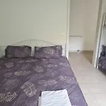 Beauty Apartment Near Messe City And Airport With Garden