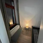 Retro Appartement Im Herzen Von Koeln Deutz