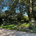 Koeln Volksgarten City Mit Innenhof
