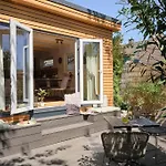 Chalet In Koeln - Tinyhouse