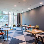 Premier Inn Koeln City Sued