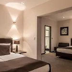 Mauritius Hotel & Therme