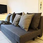 Charmante Gartenwohnung Mit Privatem Grossen Garten