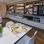 B&B Hotel Koeln-West