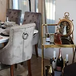 Royaldeluxe Penthouse By Kevany