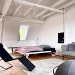 Zehuus Mit Domblick Und Dachterrasse