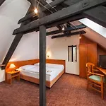 Hotel Ahl Meerkatzen