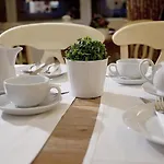 Buchholz Downtown Hotel