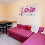 Cozy Apartments In Muelheim