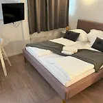 Stylish Apartment In Friesenplatz, Heart Of Cologne
