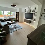 Nikos&Laurins Place Cologne Center