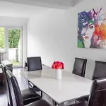 Charmante Maisonette Wohnung Mit Balkon Und Gartenblick
