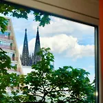 Hippes Apartment Im Herzen Koelns