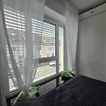 Elegantes Riverside Apartment