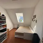 Charmante Wohnung Direkt Am Media Park Koeln