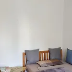 Cozy Spacious Studio Apart In Koeln Suelz