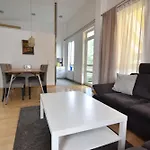 Work And Stay Apartment Cologne- Fuehlinger See